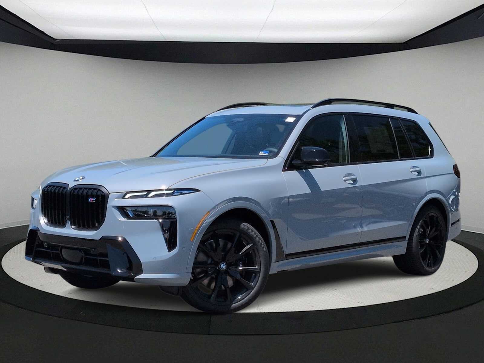 2027 BMW X7 M60i