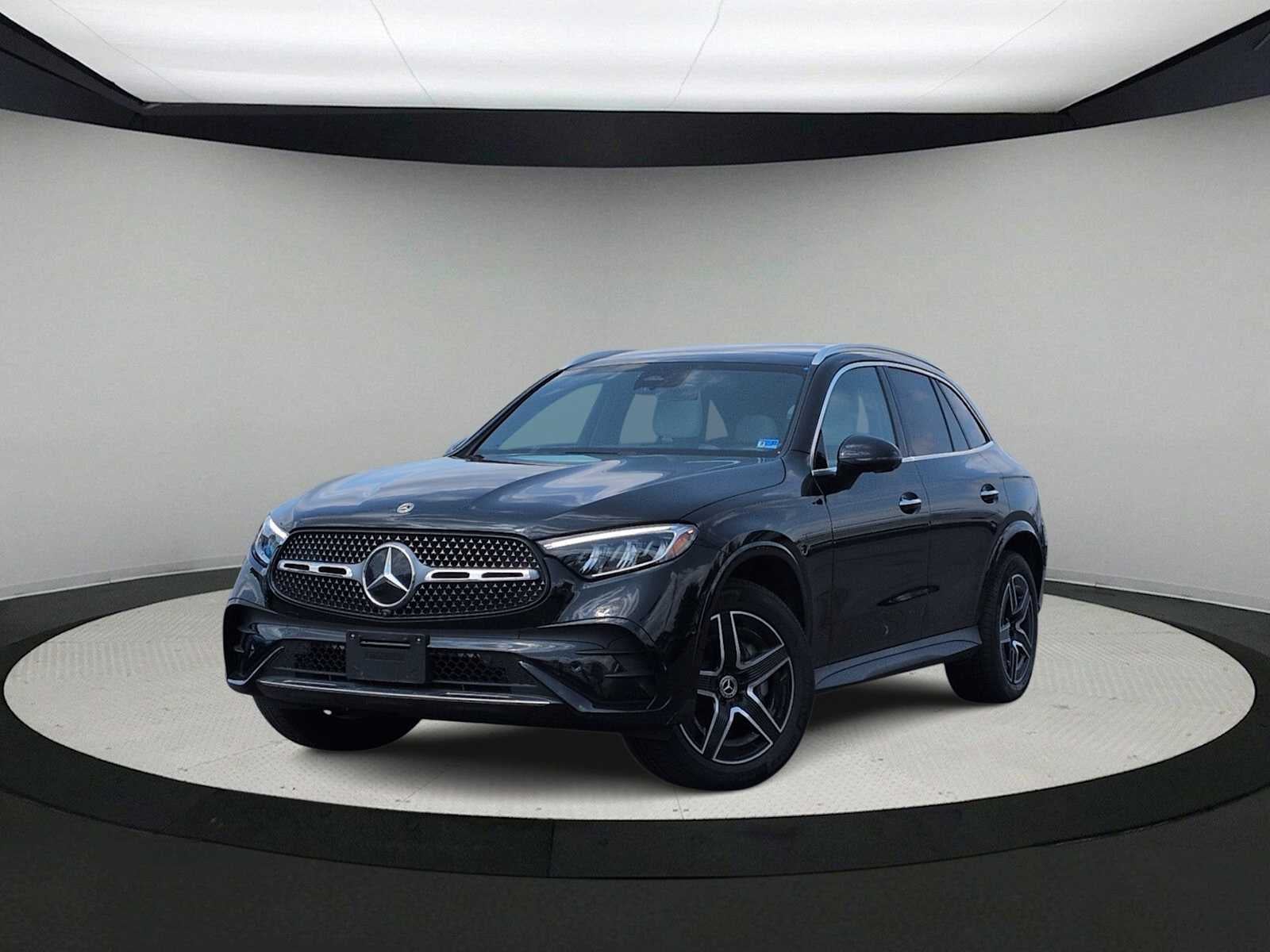 2024 Mercedes-Benz GLC 300