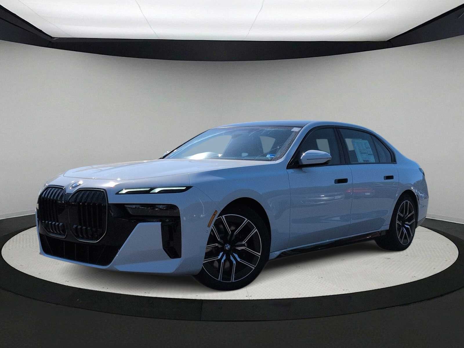 2026 BMW 740i xDrive